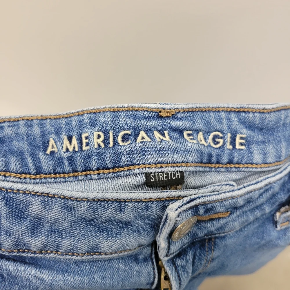 ***SOLD***American Eagle Mom Jean Stretch - Picture 6 of 9